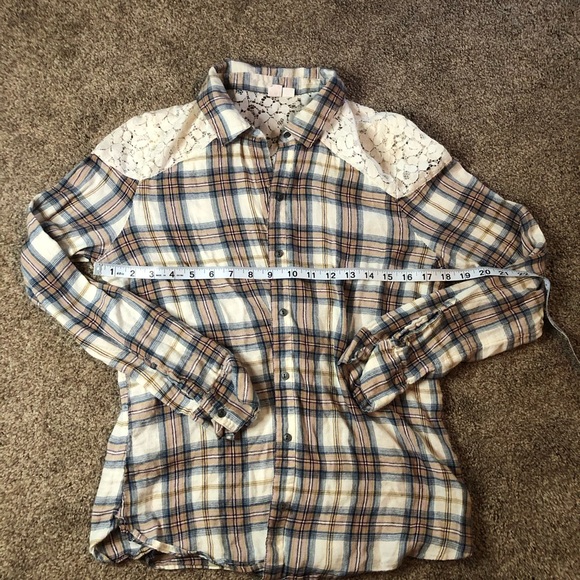 Melrose and market flannel shirt - Picture 3 of 4